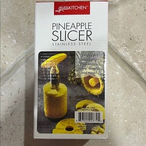 Yellow Pineapple Slicer